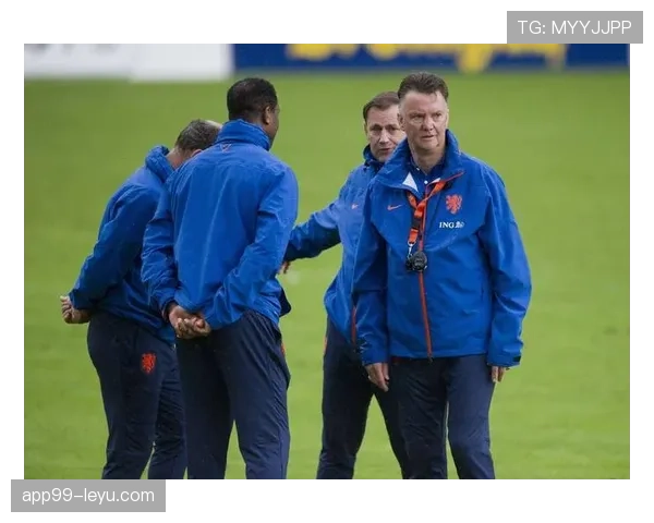 范加尔强调纪律与战术执行力，打造冠军球队新蓝图