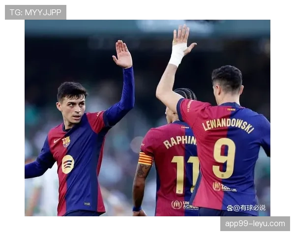 莱万多夫斯基创欧冠历史，闪电破门成最快进球传奇