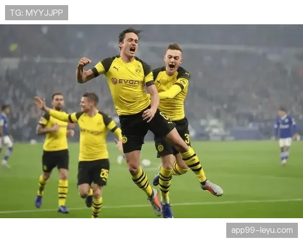 多特蒙德正陷“两难境地”：战术革新停滞不前，豪门定位难以为继！