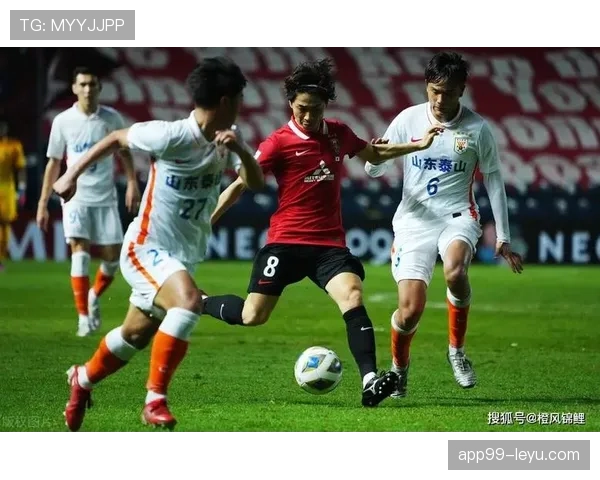 山东泰山攻防转换彻底失衡,防守再稳也救不了场 山东泰山攻防转换彻底失衡,防守再稳也救不了场